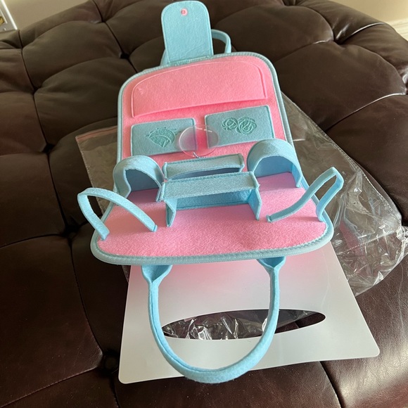 2/$25💙NWOT Pink Felt Organizer Folding Tote Bag - Picture 4 of 5